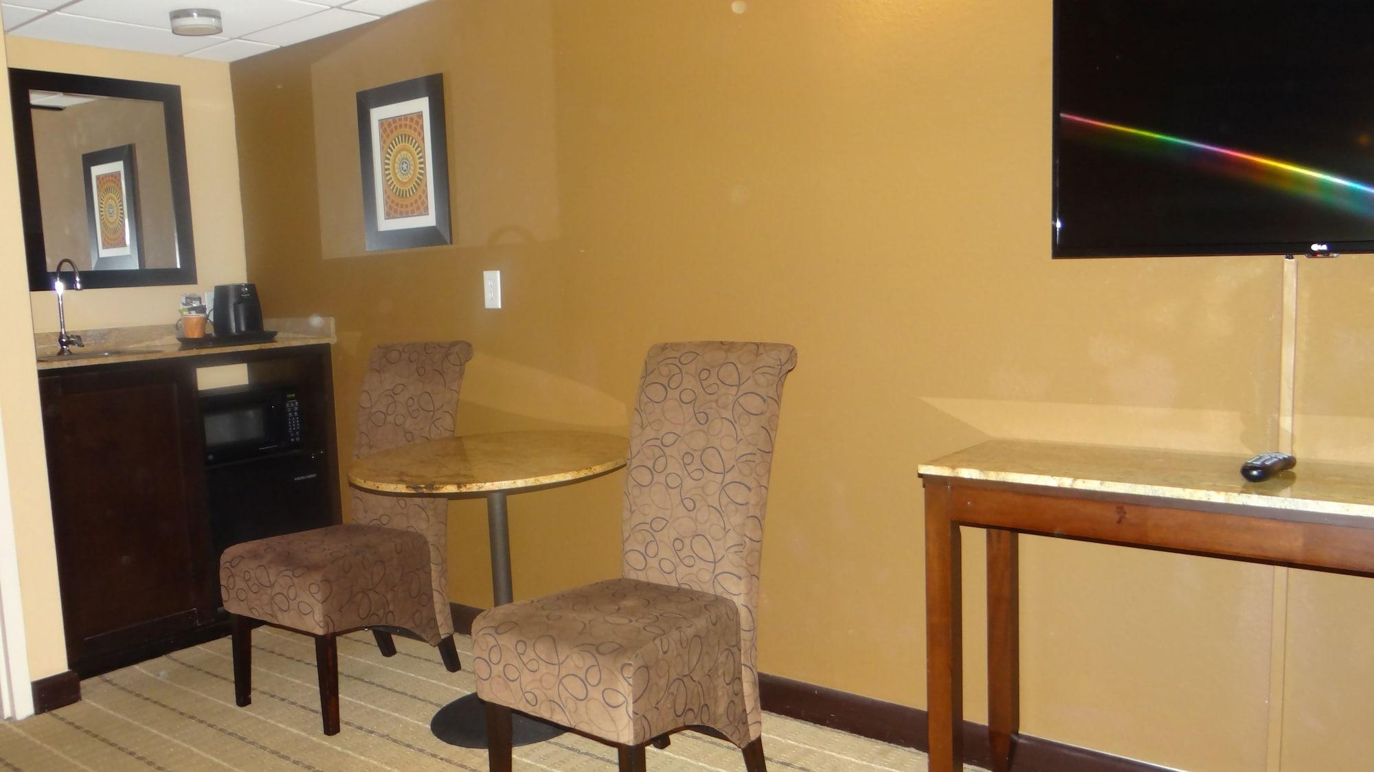 Wyndham Garden Oklahoma City Resort & Conference Hotel Near Airport, Fairgrounds Paycom & I40 Esterno foto