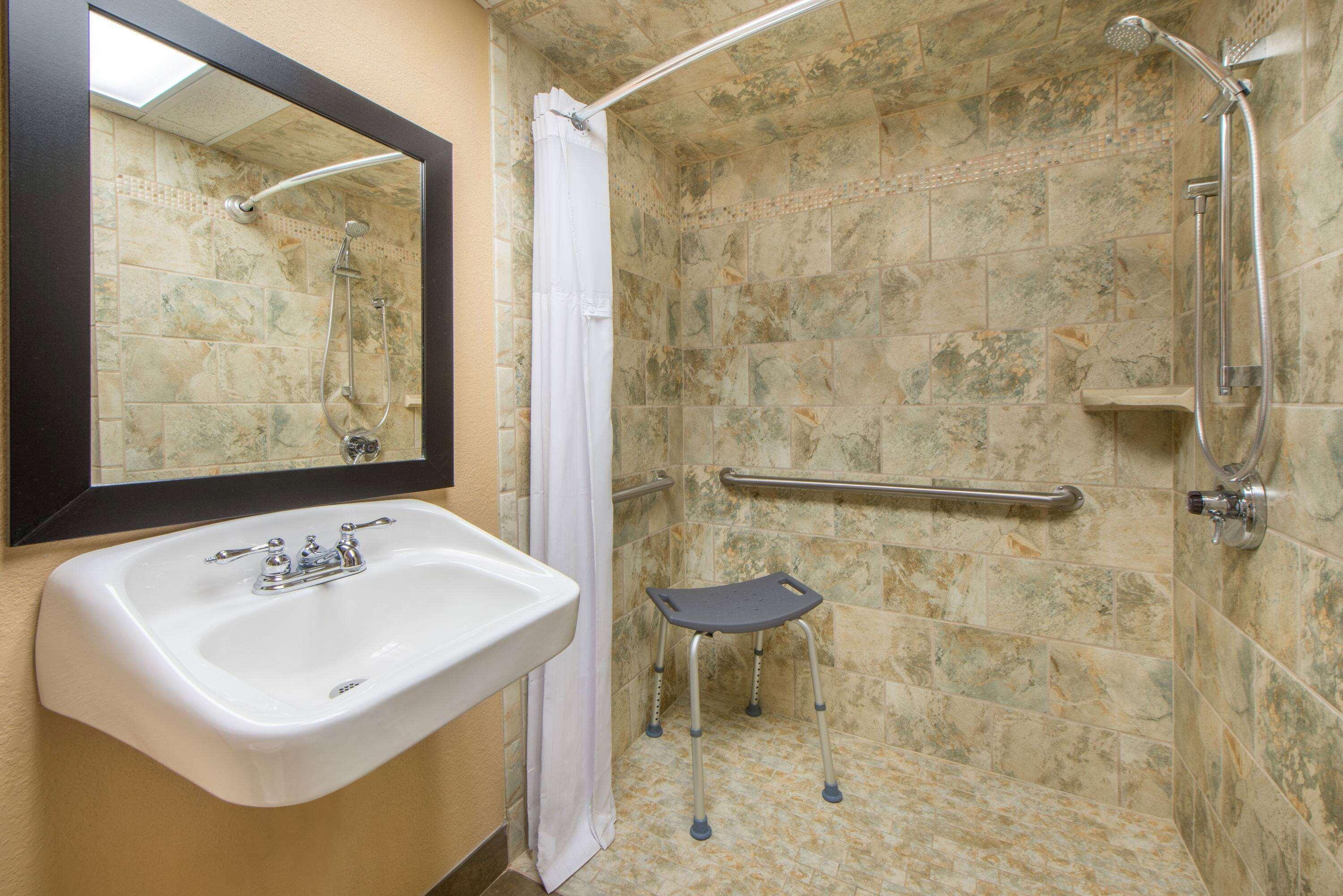 Wyndham Garden Oklahoma City Resort & Conference Hotel Near Airport, Fairgrounds Paycom & I40 Esterno foto
