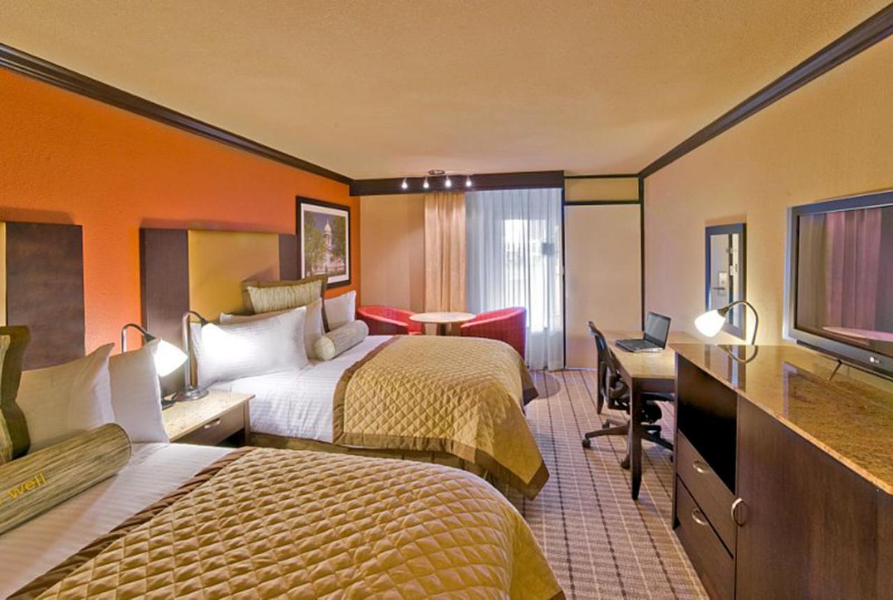 Wyndham Garden Oklahoma City Resort & Conference Hotel Near Airport, Fairgrounds Paycom & I40 Camera foto