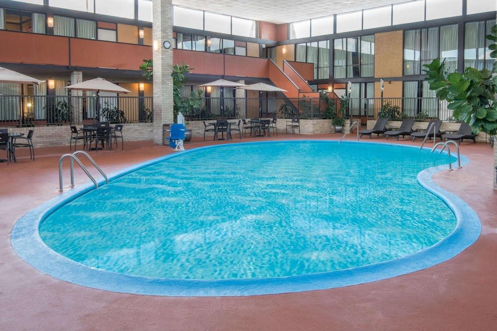 Wyndham Garden Oklahoma City Resort & Conference Hotel Near Airport, Fairgrounds Paycom & I40 Esterno foto