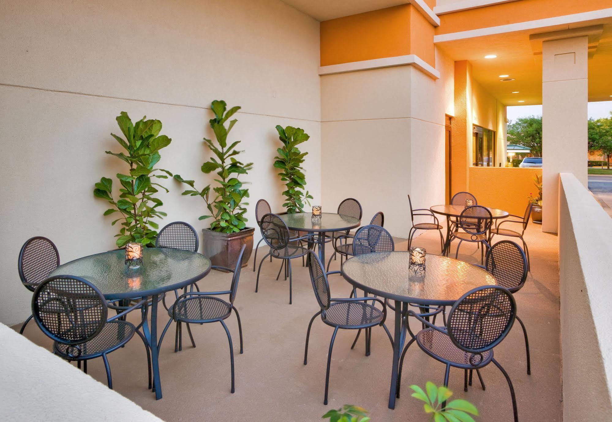 Wyndham Garden Oklahoma City Resort & Conference Hotel Near Airport, Fairgrounds Paycom & I40 Esterno foto